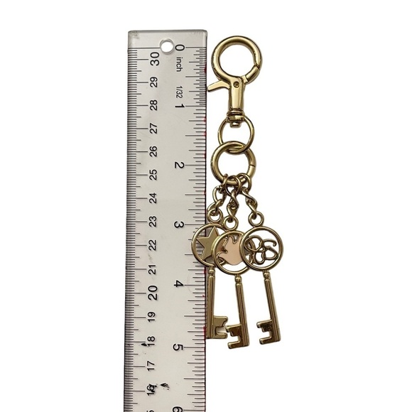 Bag Charm‎ Key Chain Gold Tone Jessica Simpson Logo Dove Star 3 Key Bag Clip - Picture 3 of 4